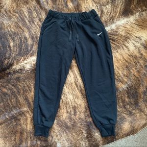 Nike fleece joggers